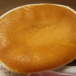 KUKURU SWEETS FOREST - 紅芋パインケーキ¥200