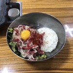 백제정육점 - ユッケビビンバ　₩12,000