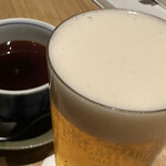 くわせ屋 - プレミアムモルツ 680円。