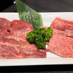 YAKINIKU 八山牛 - 