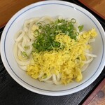 兼平屋 - しょうゆうどん　天かすがこれまた美味しいっっっ