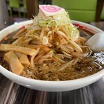ラーメンさんぱち - 料理写真: