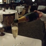 AKARENGA STEAK HOUSE - 