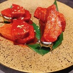 牛ヒレ焼肉の名紋 神刃 - 