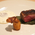 ラ・グランド・メゾンTOKYO - ランチコース 7865円 のフランス産のシャラン鴨 白トリュフのオイル