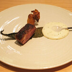 ラ・グランド・メゾンTOKYO - ランチコース 7865円 のフランス産のシャラン鴨 白トリュフのオイル