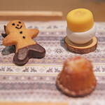 ラ・グランド・メゾンTOKYO - ランチコース 7865円 のお茶菓子のサプライズボックス