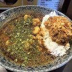 カレーノトリコ - 合いがけカレー　エビ