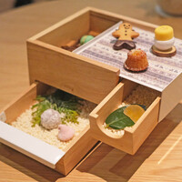 ラ・グランド・メゾンTOKYO - ランチコース 7865円 のお茶菓子のサプライズボックス