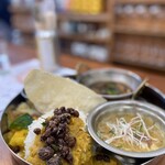 BLOCK HOUSE 水曜カレー - 