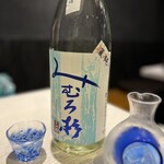 とり囲 - 奈良のみむろ杉の夏酒。スッキリ飲めて後味が最高に洗練されてる。