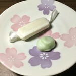 松露堂 - 落雁と松露糖の『まめ』。