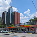 デイリーヤマザキ - 外観写真: