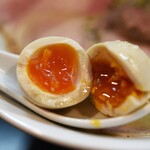 らぁ麺 飛鶏 - 地鶏白湯そば（特上＋地鶏そばのチャーシュー＋煮卵）