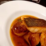 欧風食堂トーマ - トマトベースの野菜ブイヨン 行者にんにくのオイル