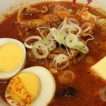 蒙古タンメン中本 - 具材アップ