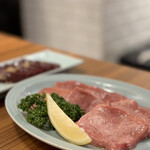 焼肉ホルモン金樹 - 