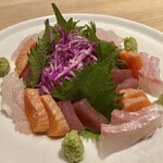 全席個室 Umeko之家 郡山站前店 - 刺身盛合わせ5人分（5,000円 飲み放題込）