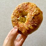 ハッピーキャンパーベーグル - オニオンチーズメルト☆