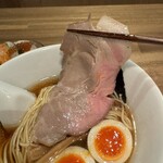 酒肴場 屯 - しっとりレアなカタロースチャーシュー