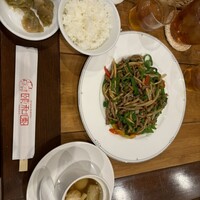 個室中華 頤和園 溜池山王店 - 