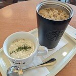 ドトールコーヒーショップ - クラムチャウダー(310円)、アイスラテ(レギュラーサイズ)(マイタンブラー割引で360円)