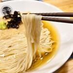 鯖の上にも三年 - 