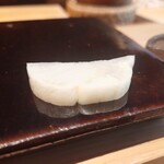 鮨 三心 - べったら漬的な漬物