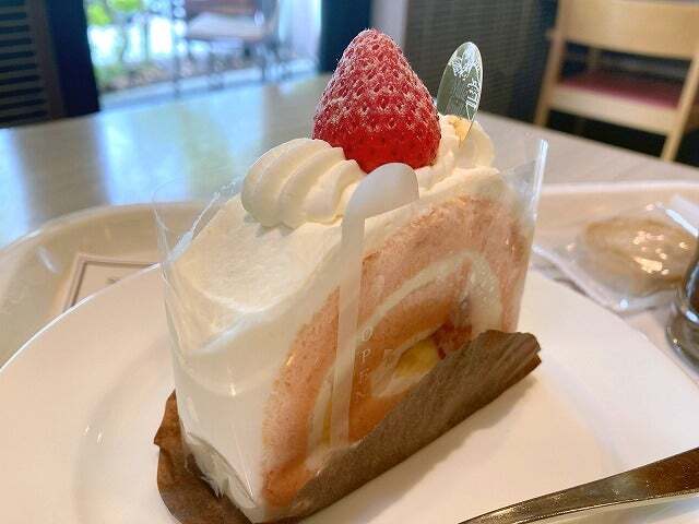 ミルフィーユ オゥション - 北千里/ケーキ | 食べログ