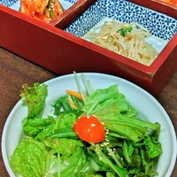 百済 - ①百済サラダ
                    ②キムチ2種
                    ③ナムル2種