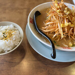 おおぎやラーメン - 料理写真: