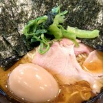 家系総本山 吉村家 - ラーメン並、味玉、のり増＠920円