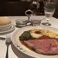 ロウリーズ・ザ・プライムリブ 恵比寿ガーデンプレイス店 - 