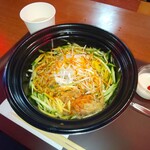 担担麺や 天秤 - 四川涼麺棒棒鶏