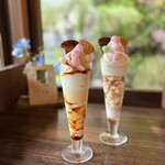 本格讃岐うどん こころ彩 - 彩りパフェ   プリン(左)   さぬき和三盆(右)