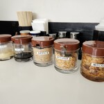 北海道らーめん みそ熊 - 卓上