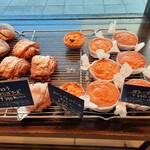 ブーランジュリー パリゴ - 華やかなデニッシュ系から風味豊かなハード系、お料理みたいなお惣菜系までどのパンもハイレベル！（その1）