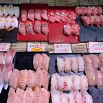 唐戸市場 活きいき馬関街 - 