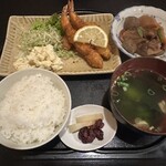 あじわい処 あかぎ - ミックスフライ定食 970円