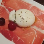 黒毛和牛とラクレットチーズ ガリチーノ 蒲田 - 