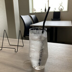 Raduno - 細やかなおもてなし❤️ ストロー付きのお水