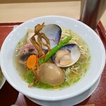 麦と麺助 - 桑名蛤と茸の潮そば