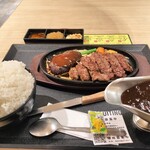 1ポンドのステーキハンバーグ タケル - 