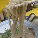 味心 - 麺は「カタ」