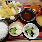 海鮮食堂 つなや - 天ぷら定食