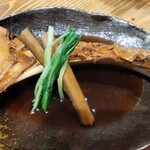 海鮮食堂 つなや - 満足定食のカマ煮