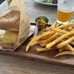 ALOHA TABLE Waikiki - 