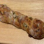 ブーランジェリー コロン - 塩昆布枝豆のリュスティック