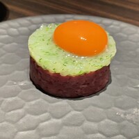 焼肉うしごろ 銀座並木通り店 - 富山産白海老の和牛ユッケ