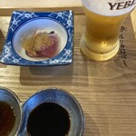 握りのはやし - 鰹の上に柚子胡椒が効いたジュレが乗ってます